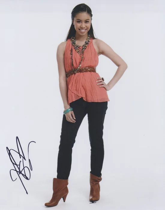 Ashley Argota autograph