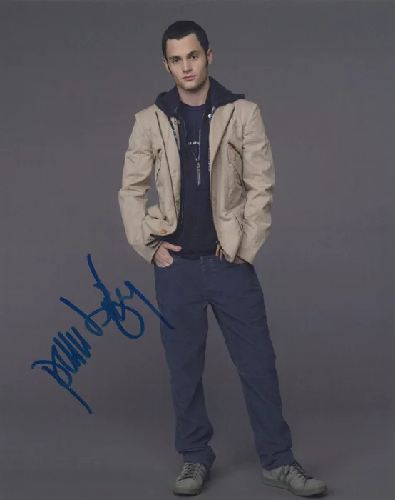 Penn Badgley autograph