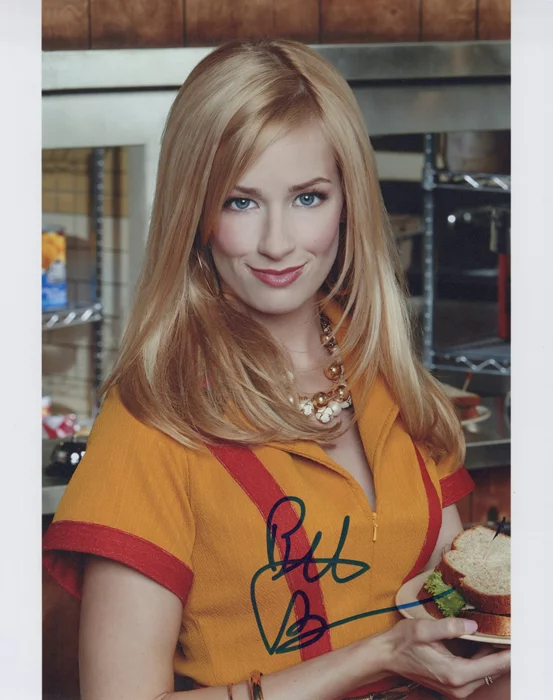 Beth Behrs autograph
