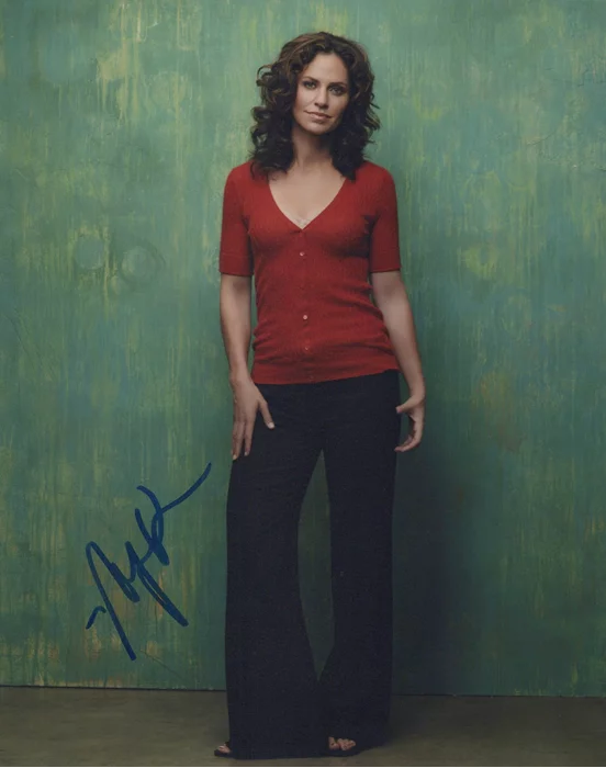 Amy Brenneman autograph