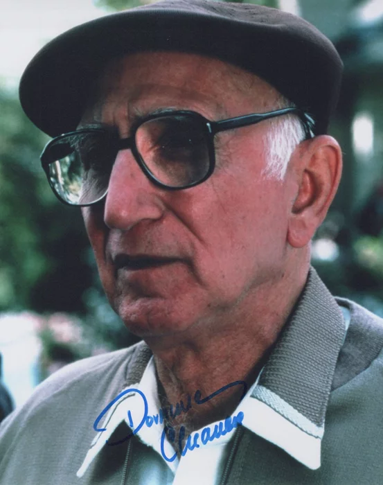 Dominic Chianese autograph