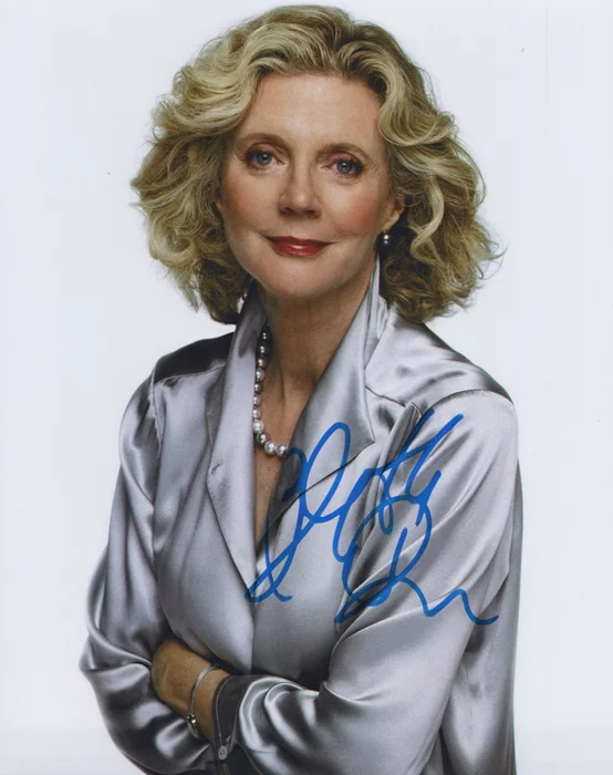 Blythe Danner autograph