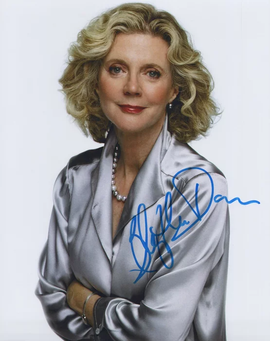 Blythe Danner autograph