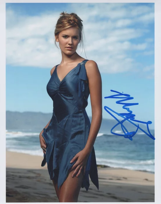 Maggie Grace autograph