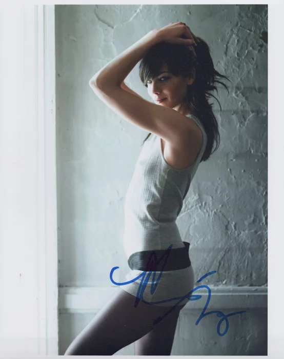 Michelle Monaghan autograph
