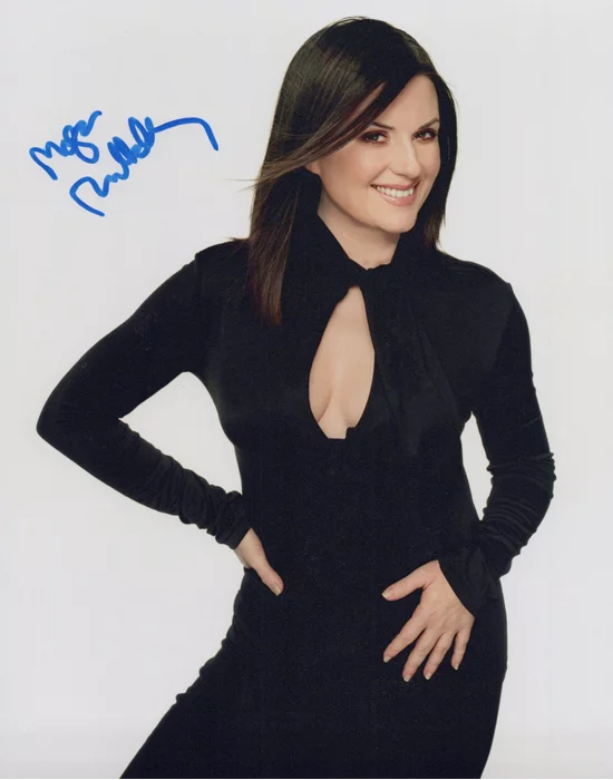 Megan Mullally autograph