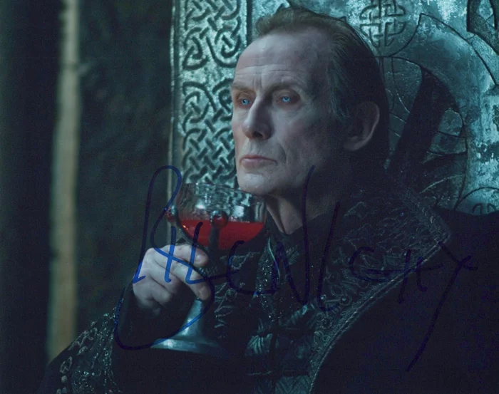 Bill Nighy autograph