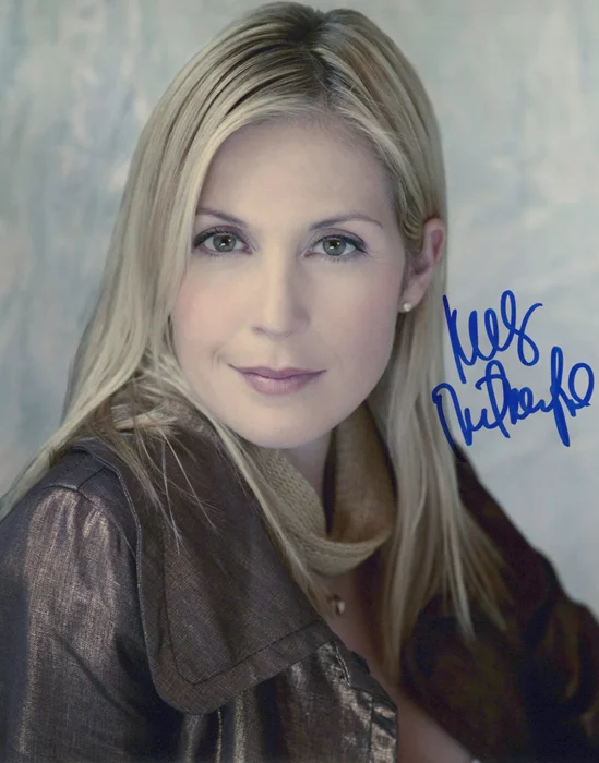 Kelly Rutherford autograph