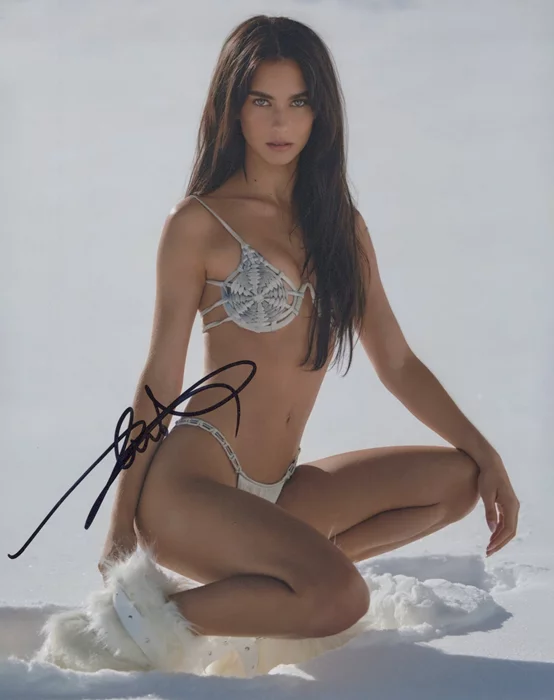 Renee Herbert autograph