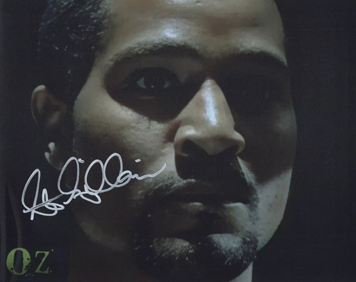 Seth Gilliam autograph