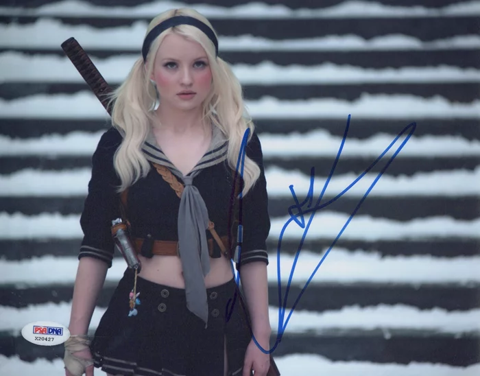 Emily Browning autograph