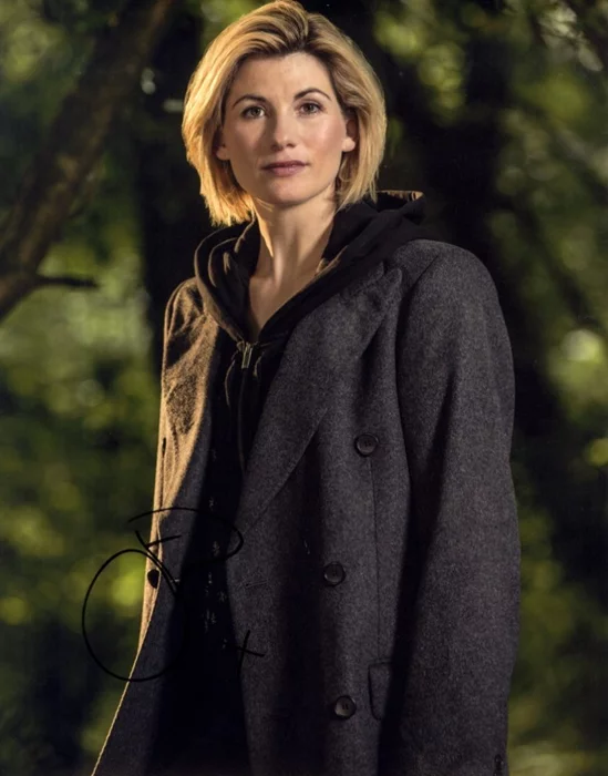 Jodie Whittaker autograph
