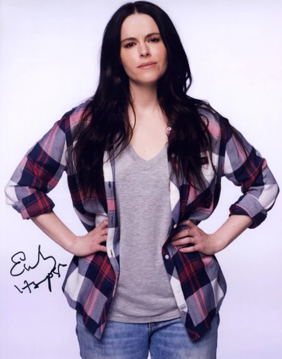 Emily Hampshire autograph