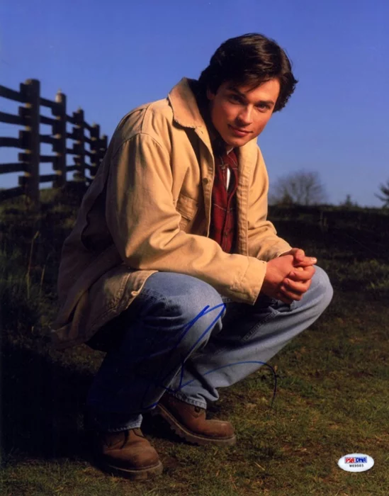 Tom Welling autograph