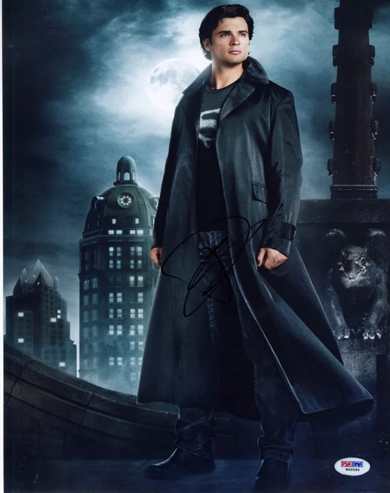 Tom Welling autograph