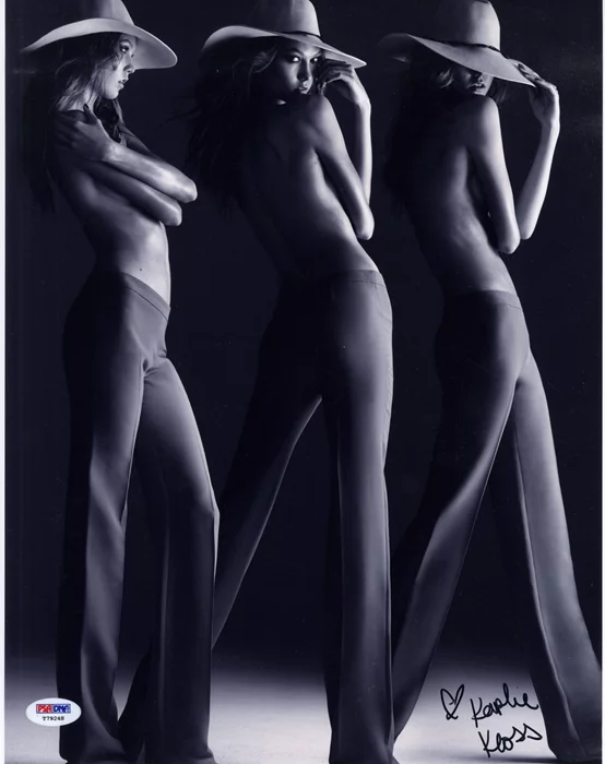 Karlie Kloss autograph