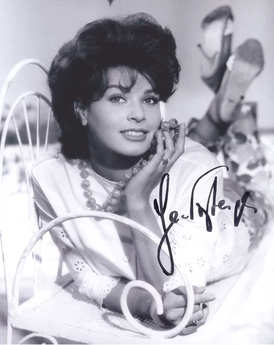 Senta Berger autograph