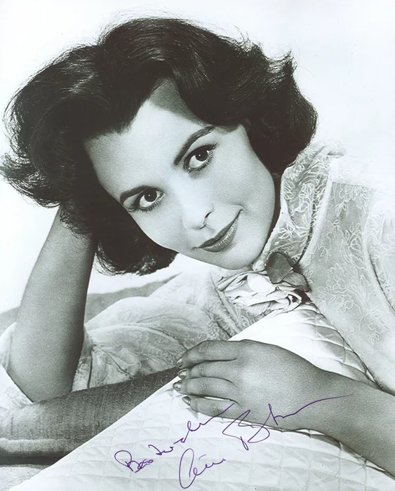 Claire Bloom autograph