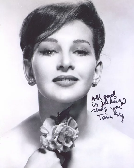 Taina Elg autograph