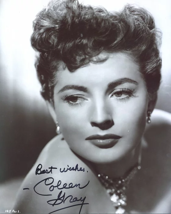 Coleen Gray autograph
