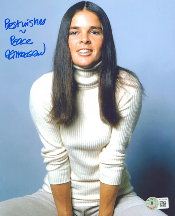 Ali MacGraw autograph