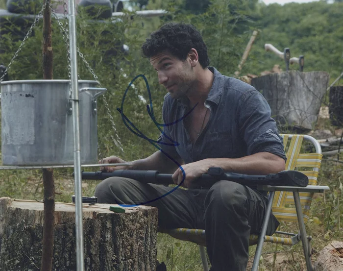 Jon Bernthal autograph