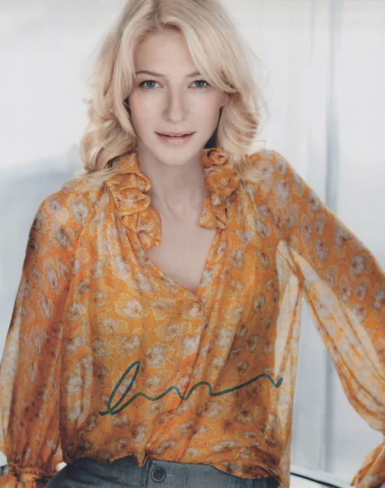 Cate Blanchett autograph