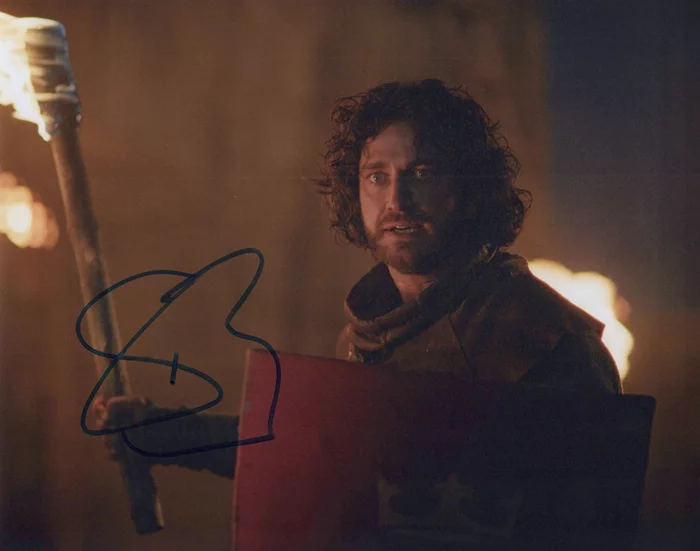 Gerard Butler autograph