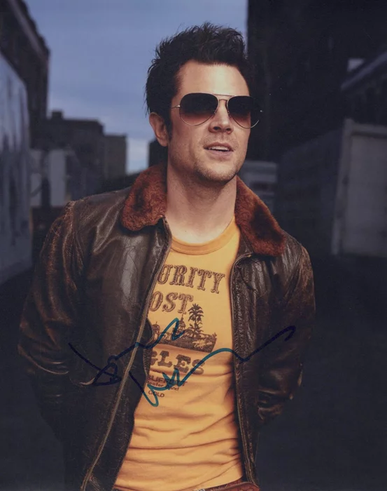 Johnny Knoxville autograph