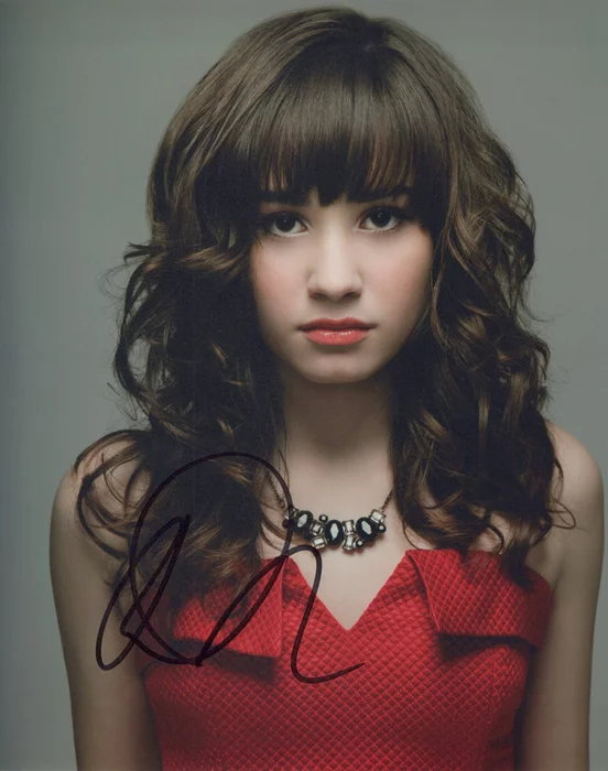 Demi Lovato autograph