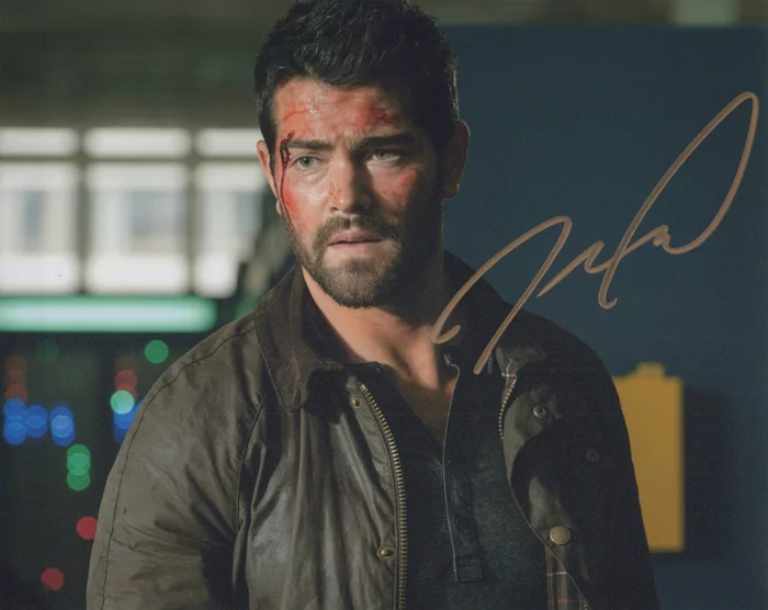 Jesse Metcalfe autograph