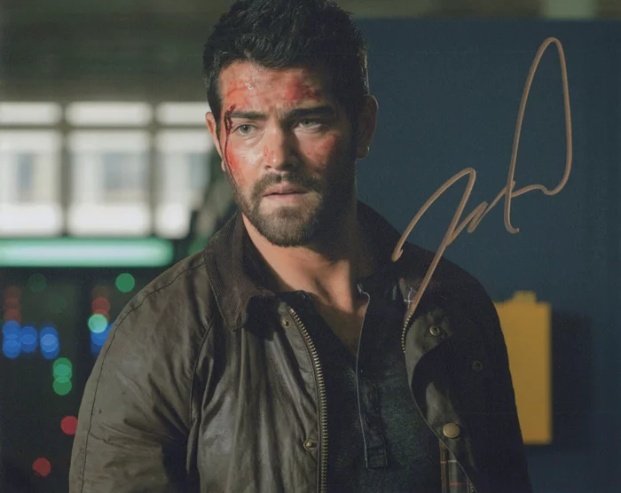 Jesse Metcalfe autograph
