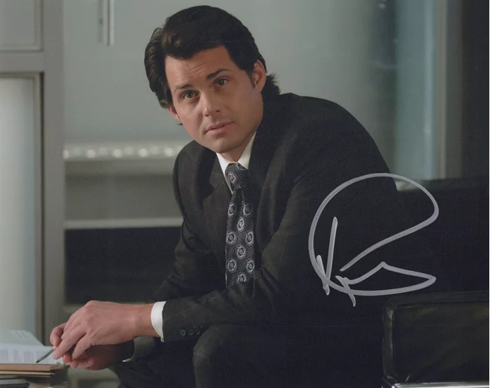 Kristoffer Polaha autograph