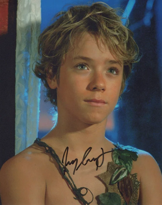 Jeremy Sumpter autograph