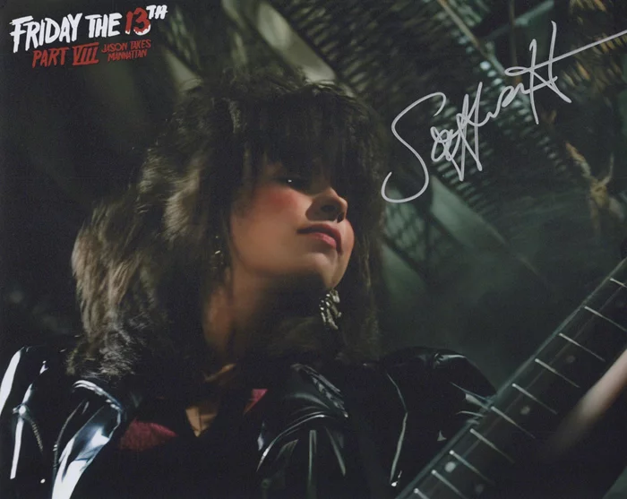 Saffron Henderson autograph