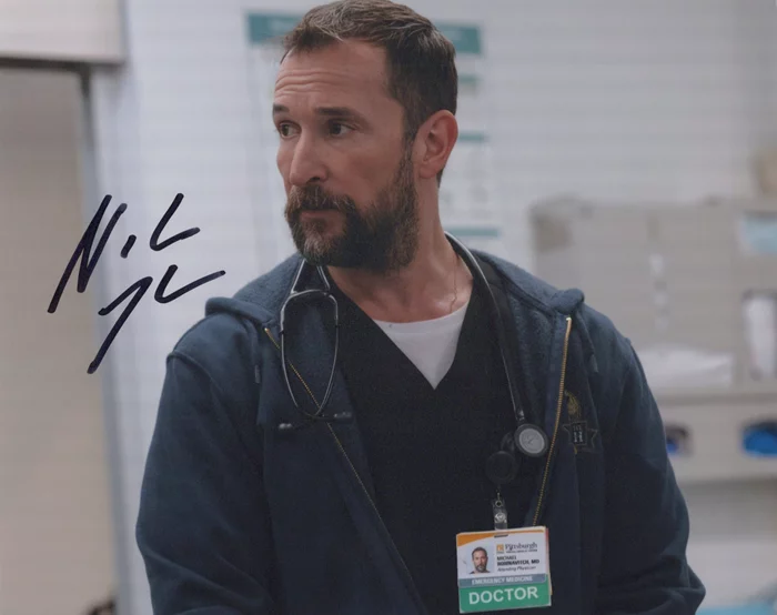 Noah Wyle autograph