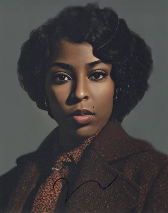 Jessica Williams autograph