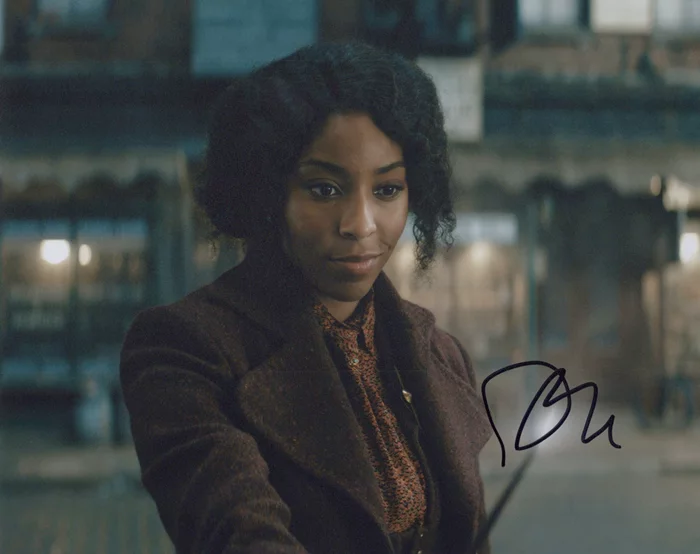 Jessica Williams autograph