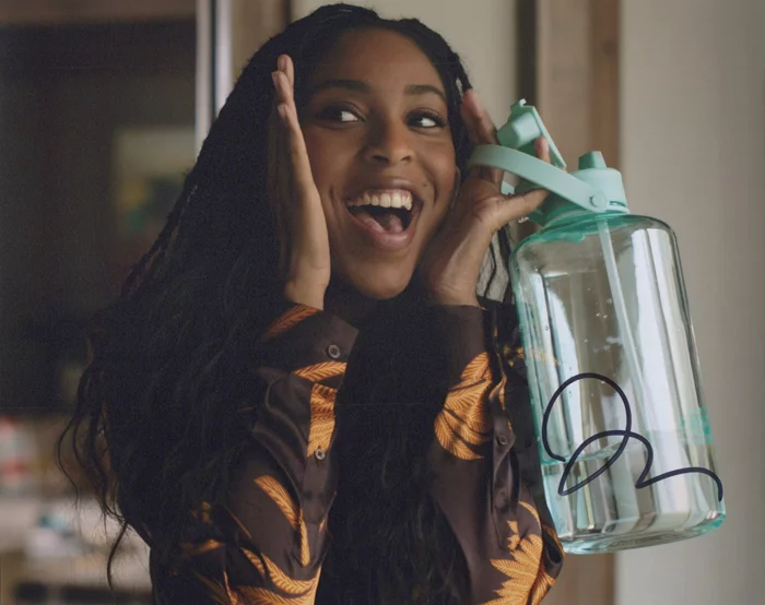 Jessica Williams autograph