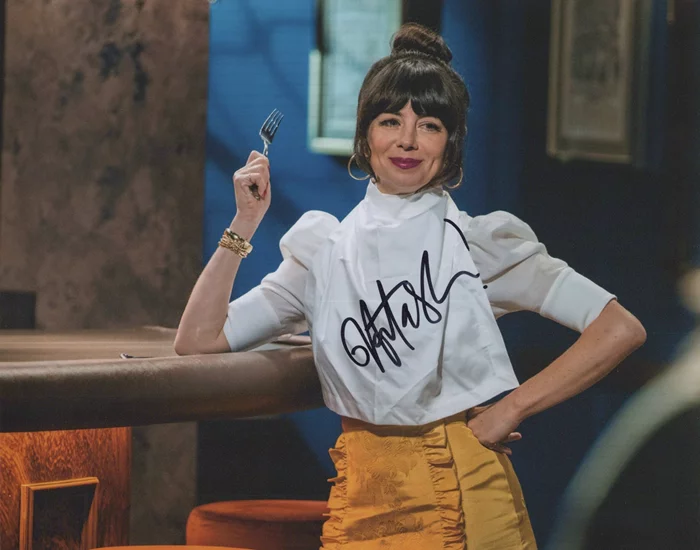 Natasha Leggero autograph