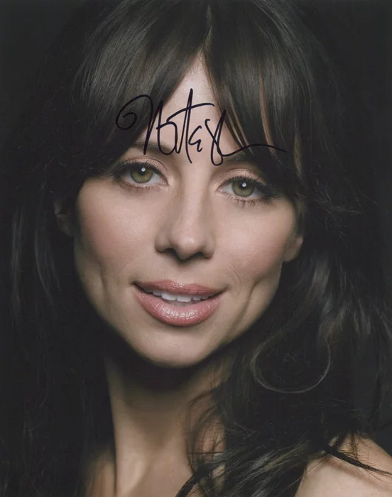 Natasha Leggero autograph