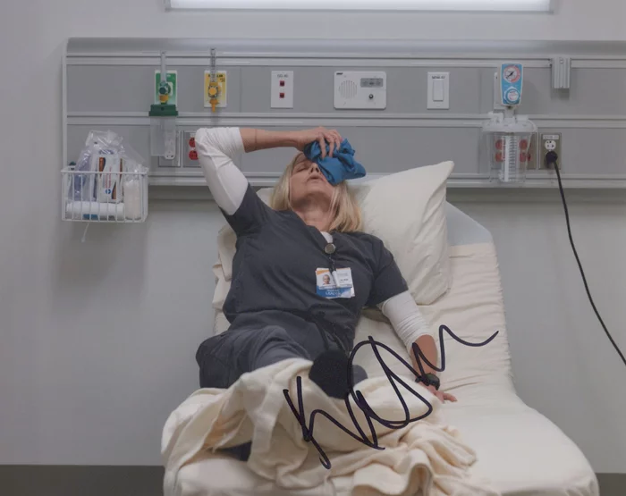 Katherine LaNasa autograph