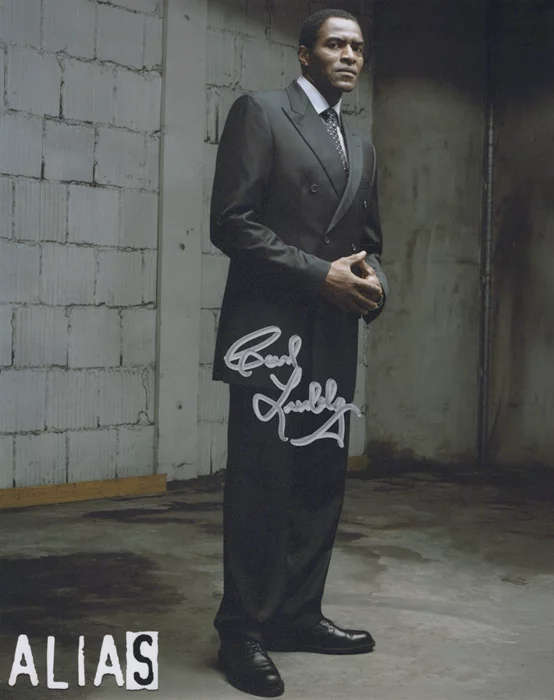 Carl Lumbly autograph