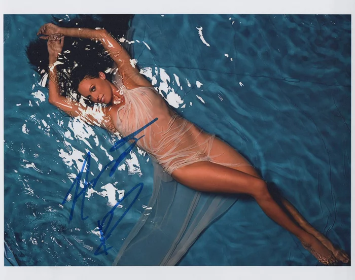 Amanda Beard autograph