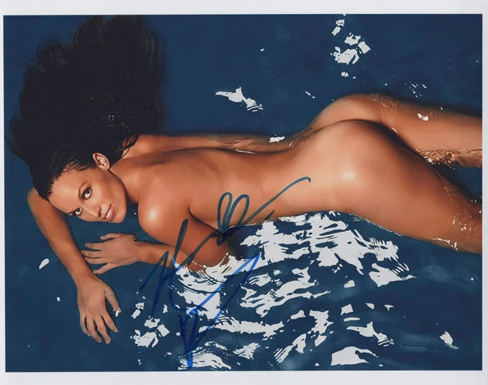 Amanda Beard autograph