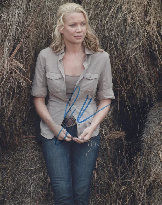 Laurie Holden autograph