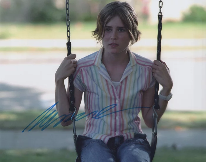 Alison Lohman autograph