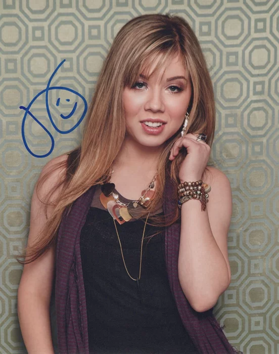 Jennette McCurdy autograph