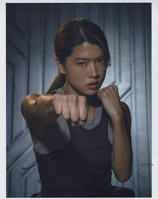 Grace Park autograph