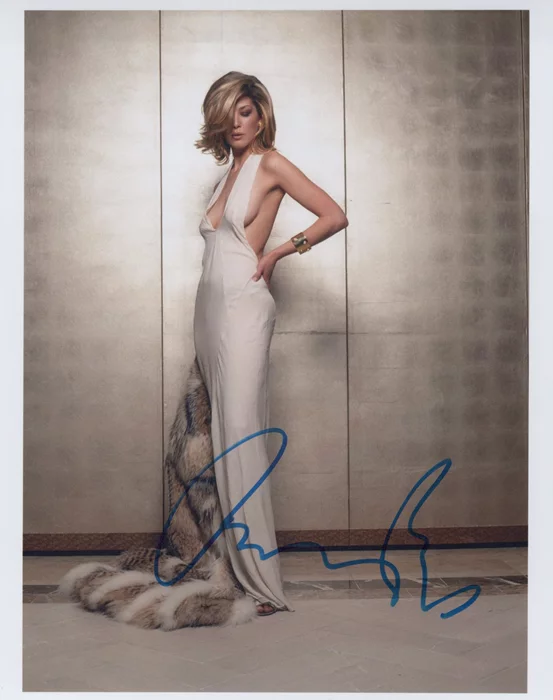 Rosamund Pike autograph